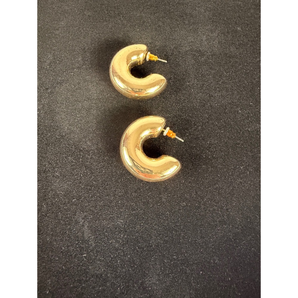 Unbranded Chunky C-Hoop Earrings‎ OS Gold Puffy Polished Post Back Round Modern